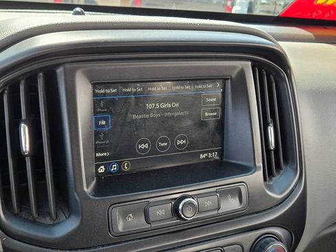 Used 2019 Chevrolet Colorado W/T w/ WT Convenience Package RWD image 20