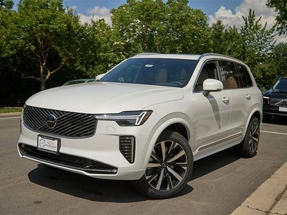 New 2026 Volvo XC90 B5 Core w/ Protection Package Premier