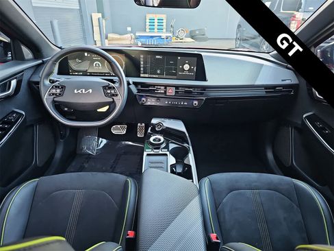 Used 2023 Kia EV6 GT image 14
