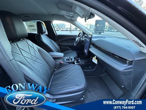 Used 2025 Ford Mustang Mach-E Select w/ Interior Protection Package image 24