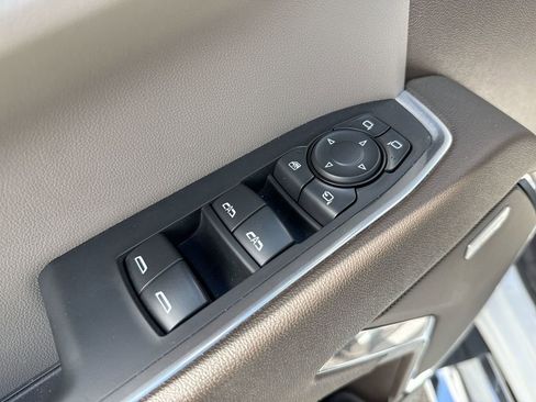 Used 2023 Chevrolet Silverado 1500 LTZ w/ LTZ Premium Package image 13