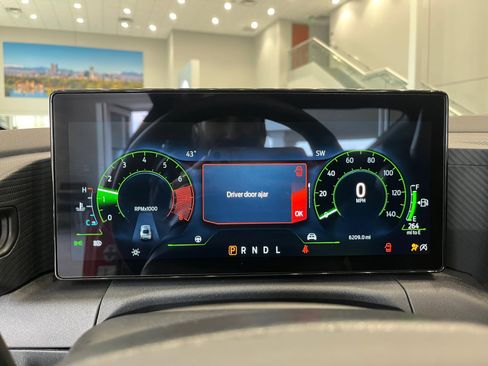 Used 2025 Ford Mustang Coupe image 14