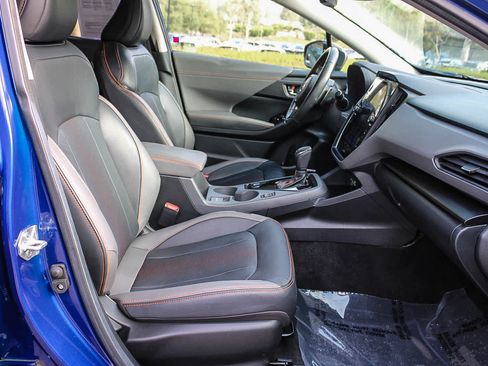Certified 2024 Subaru Crosstrek 2.5i Limited w/ Crosstrek Mirror Package AWD/4WD image 16