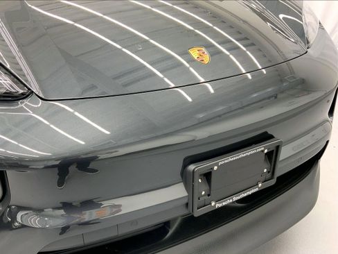 Used 2025 Porsche Macan Electric image 30