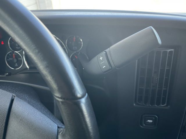 Used 2023 Chevrolet Express 3500 LS RWD image 19