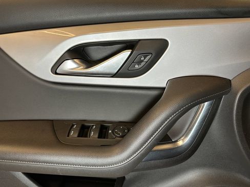 Used 2022 Chevrolet Blazer LT AWD/4WD image 19