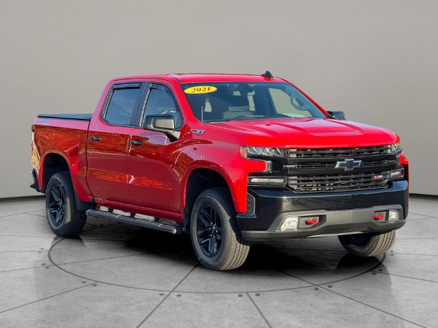 Used 2021 Chevrolet Silverado 1500 LT Trail Boss w/ Bed Protection Package AWD/4WD image 8