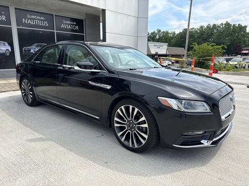Used 2019 Lincoln Continental Select w/ Continental Climate Package AWD/4WD image 25