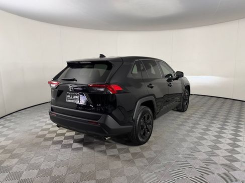 Used 2024 Toyota RAV4 LE FWD image 8