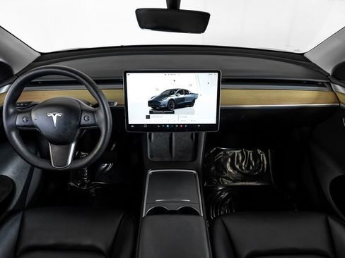 Used 2023 Tesla Model Y Long Range AWD/4WD image 11