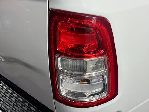 Used 2021 RAM 2500 Tradesman image 33