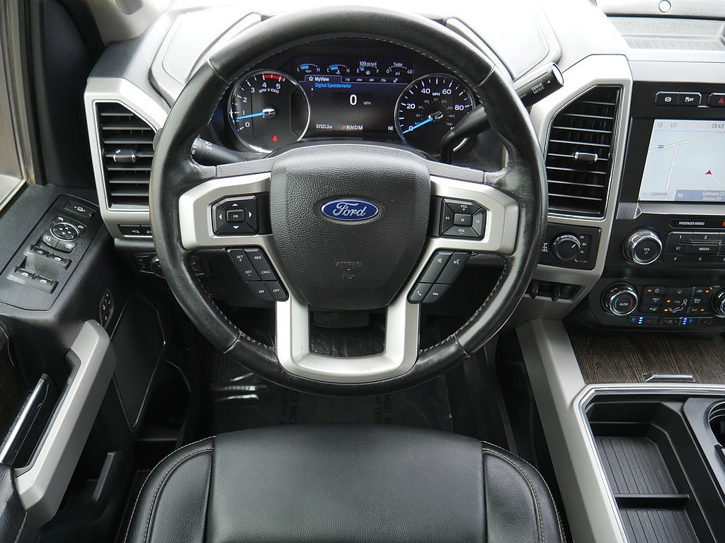 Used 2021 Ford F250 Lariat w/ Lariat Ultimate Package AWD/4WD image 19