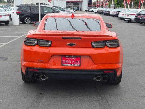 Used 2021 Chevrolet Camaro LT w/ RS Package RWD image 10