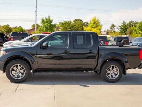 Used 2021 Nissan Frontier SV image 8