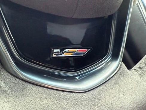 Used 2019 Cadillac CTS V w/ Carbon Fiber Package image 39