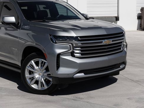 Used 2024 Chevrolet Tahoe High Country w/ Advanced Technology Package AWD/4WD image 7