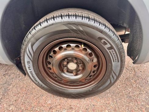 Used 2013 Ford Transit Connect XLT image 23