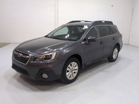 Used 2018 Subaru Outback 2.5i Premium AWD/4WD image 7