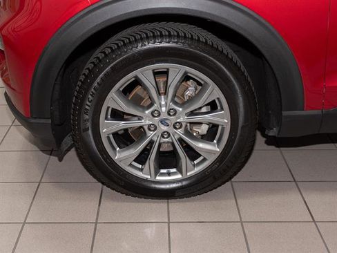 Used 2021 Ford Explorer Limited w/ Equipment Group 301A image 6