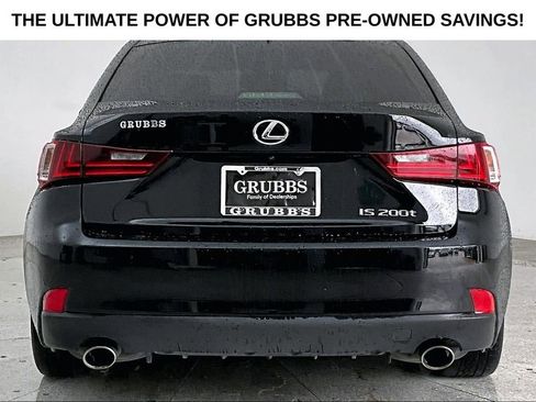 Used 2016 Lexus IS 200t RWD image 6