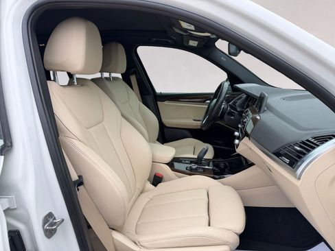 Used 2019 BMW X3 sDrive30i w/ Driving Assistance Package image 15