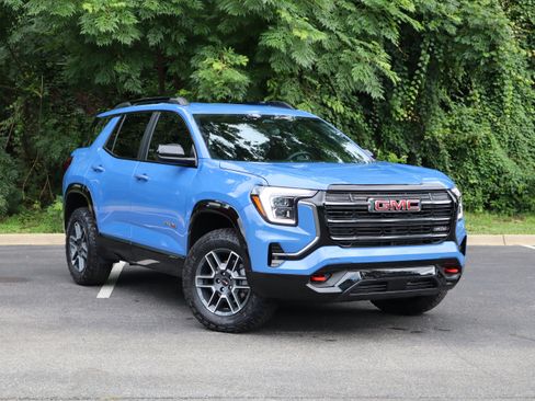 Used 2026 GMC Terrain AT4 w/ Convenience Package III AWD/4WD image 2