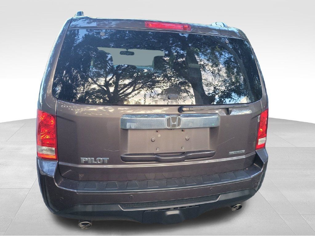 Used 2014 Honda Pilot Touring image 12