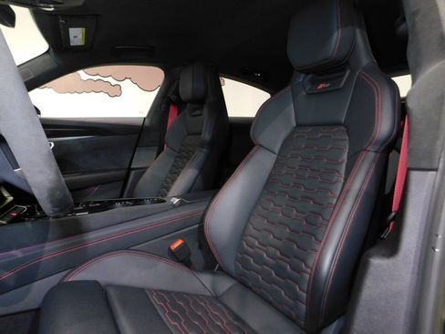 Used 2022 Audi RS e-tron GT AWD/4WD image 35