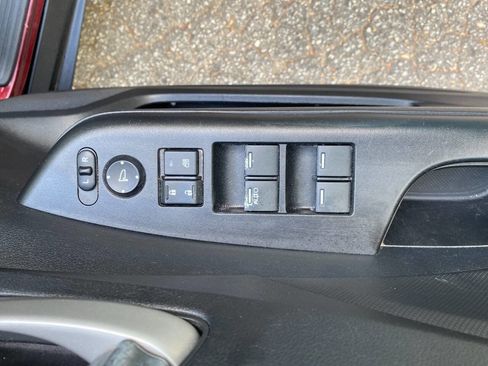 Used 2015 Honda CR-V LX image 16