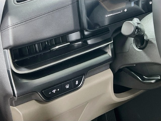 New 2027 Kia Carnival LXS FWD image 10