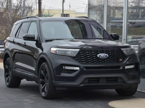 Used 2020 Ford Explorer ST w/ ST Street Pack image 6