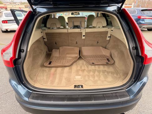 Used 2011 Volvo XC60 3.2 image 19