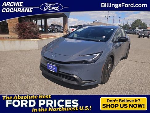 Used 2024 Toyota Prius LE AWD/4WD image 1