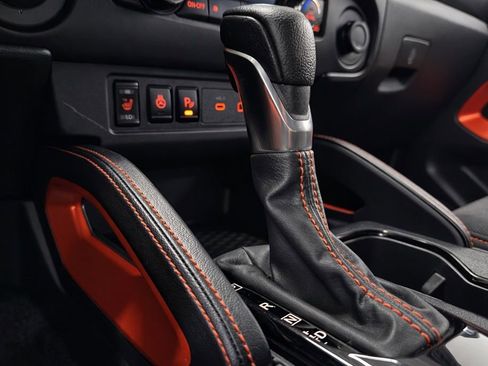 Used 2024 Nissan Frontier PRO-4X w/ Pro Convenience Package image 22