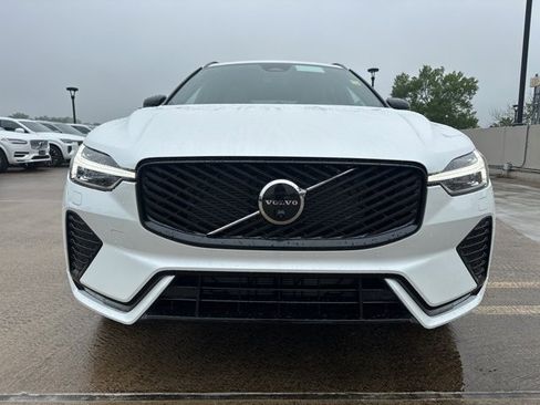 New 2026 Volvo XC60 B5 Plus w/ Protection Package Premier image 2