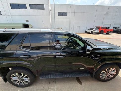 Used 2026 Toyota 4Runner Limited AWD/4WD image 4