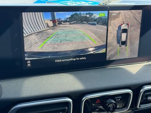 New 2026 Nissan Sentra SR w/ SR Premium Package image 25