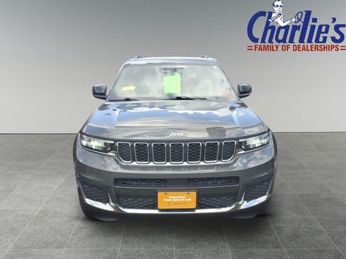 Used 2025 Jeep Grand Cherokee L Laredo w/ Trailer Tow Package AWD/4WD image 2