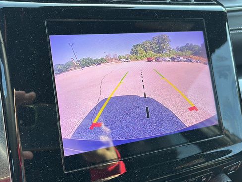 Used 2023 Jeep Grand Cherokee Altitude AWD/4WD image 12