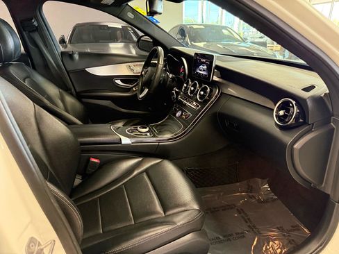 Used 2018 Mercedes-Benz C 300 Sedan image 20
