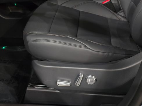 New 2026 Lincoln Nautilus Premier w/ Equipment Group 102A image 28