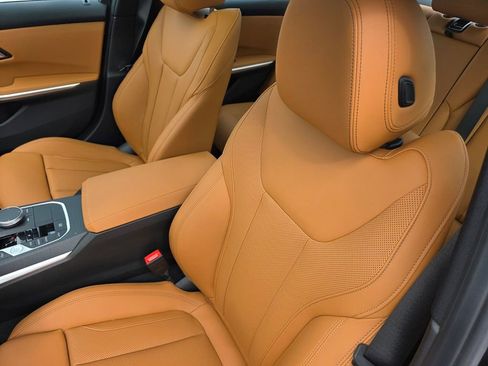 New 2026 BMW 330i Sedan RWD image 9