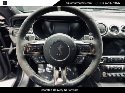 Used 2022 Ford Mustang Shelby GT500 w/ Technology Package RWD image 25