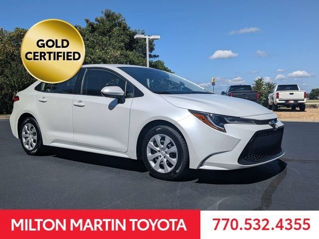 Certified 2022 Toyota Corolla LE FWD image 2