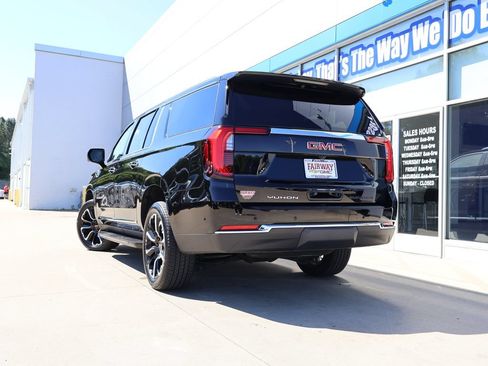Used 2025 GMC Yukon XL Elevation AWD/4WD image 45