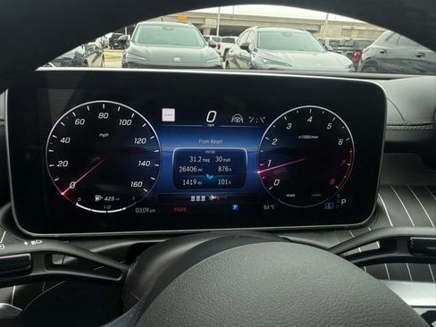 Used 2024 Mercedes-Benz C 300 Sedan image 6