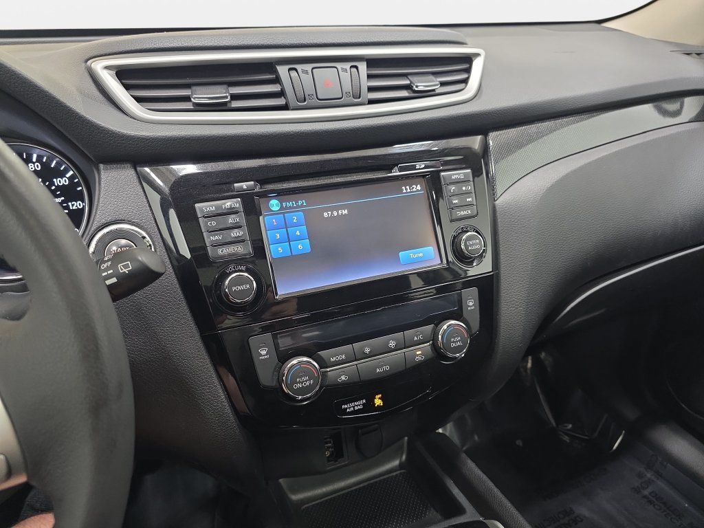 Used 2015 Nissan Rogue SL w/ SL Premium Package AWD/4WD image 20
