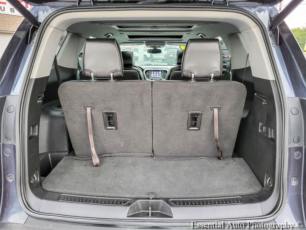Used 2019 GMC Acadia SLT FWD image 28