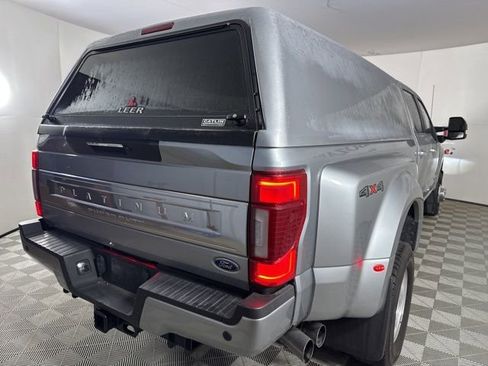 Used 2022 Ford F350 Platinum image 8