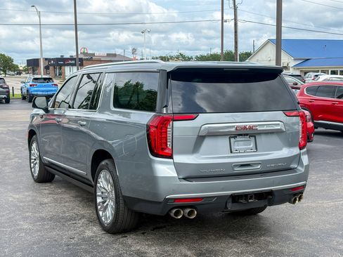 Used 2024 GMC Yukon XL Denali w/ Advanced Technology Package AWD/4WD image 12